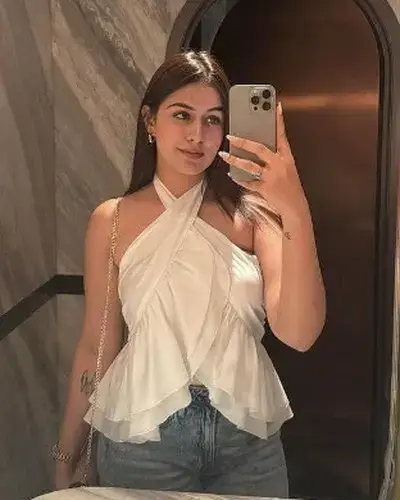 Escorts In Bhadgaon
